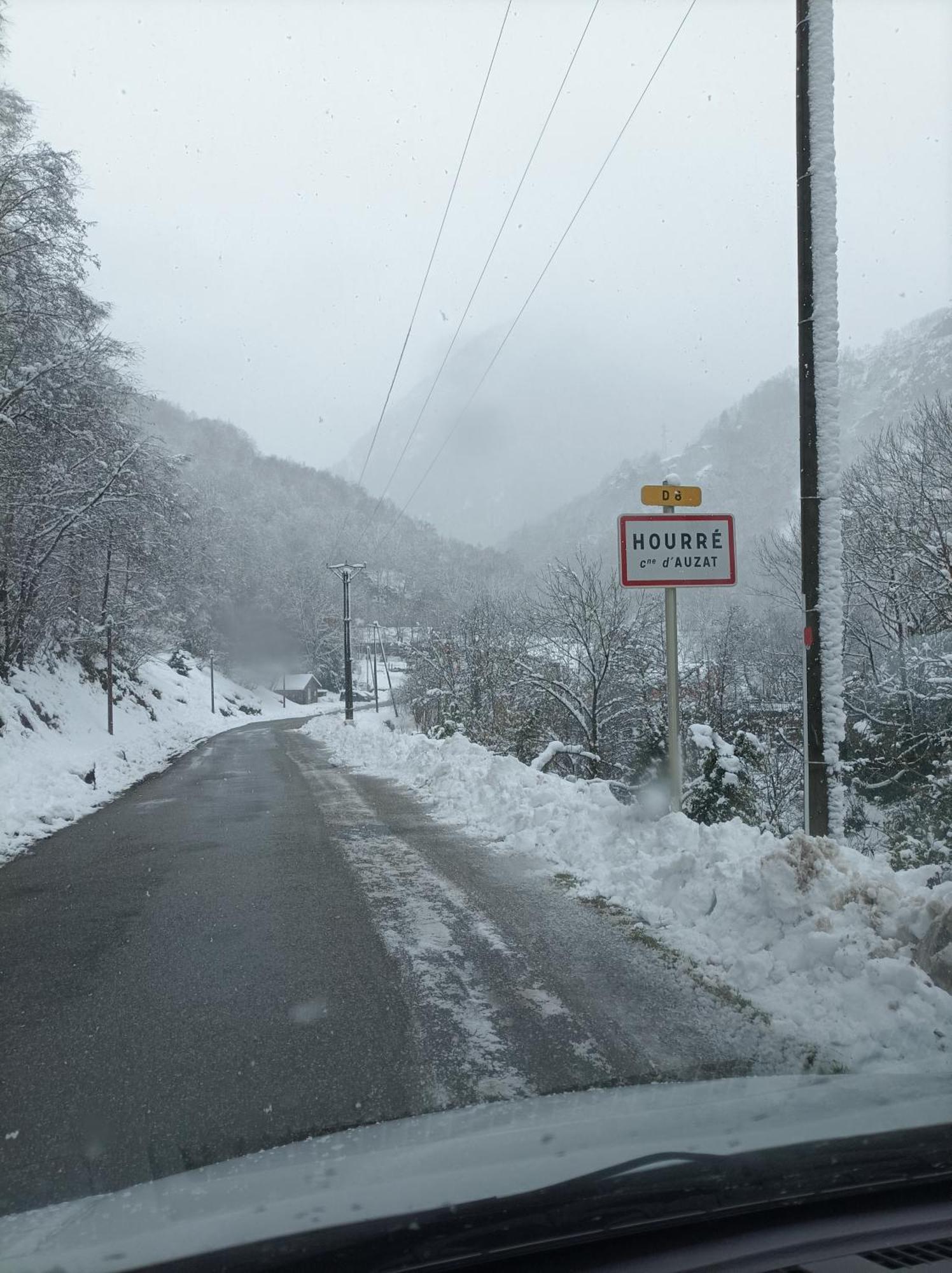 La Note Verte - Parking Gratuit Devant L'Entree Foix Szoba fotó