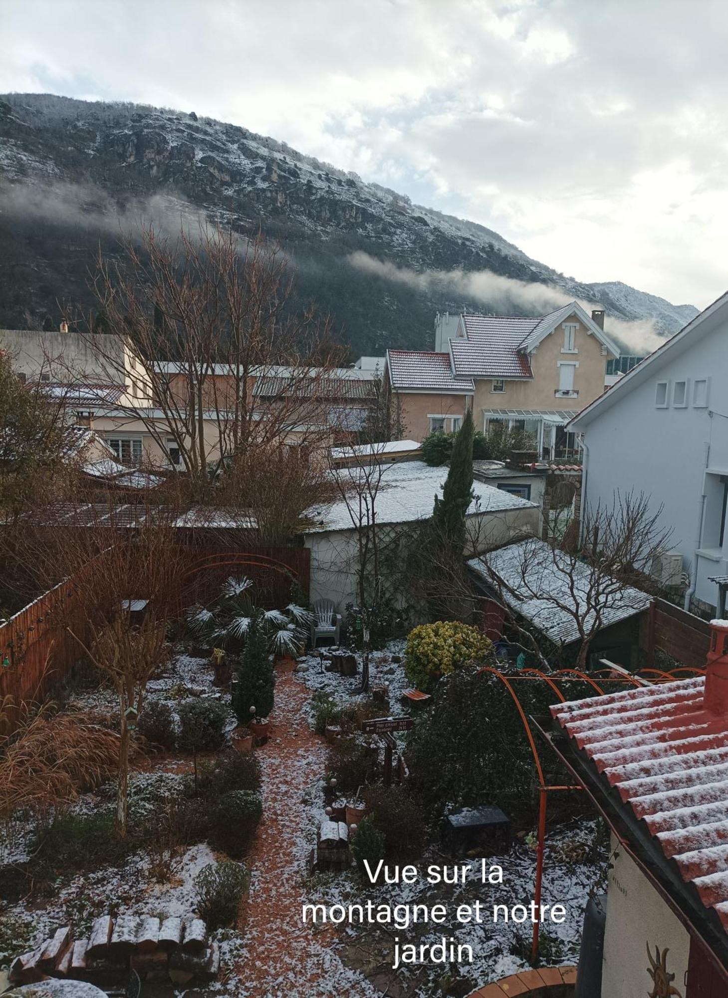 La Note Verte - Parking Gratuit Devant L'Entree Foix Kültér fotó